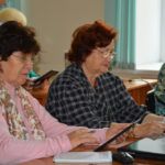 Барнаульские пенсионеры успешно осваивают планшеты